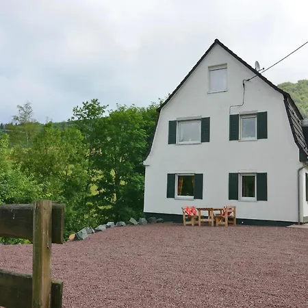 Apartment Wonderful In With Garden *