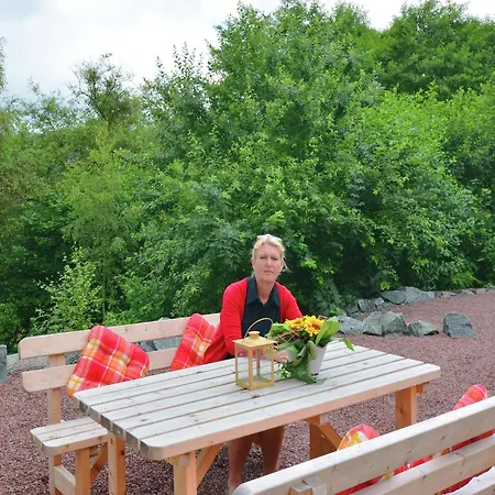 Wonderful In With Garden Elpe