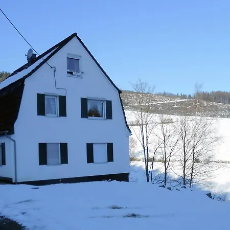 Wonderful In With Garden Apartment Elpe