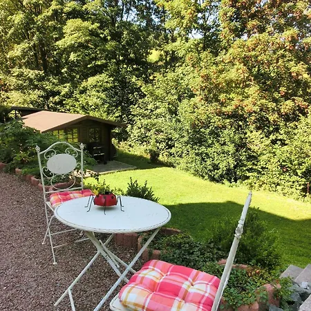 Wonderful In With Garden Appartement *